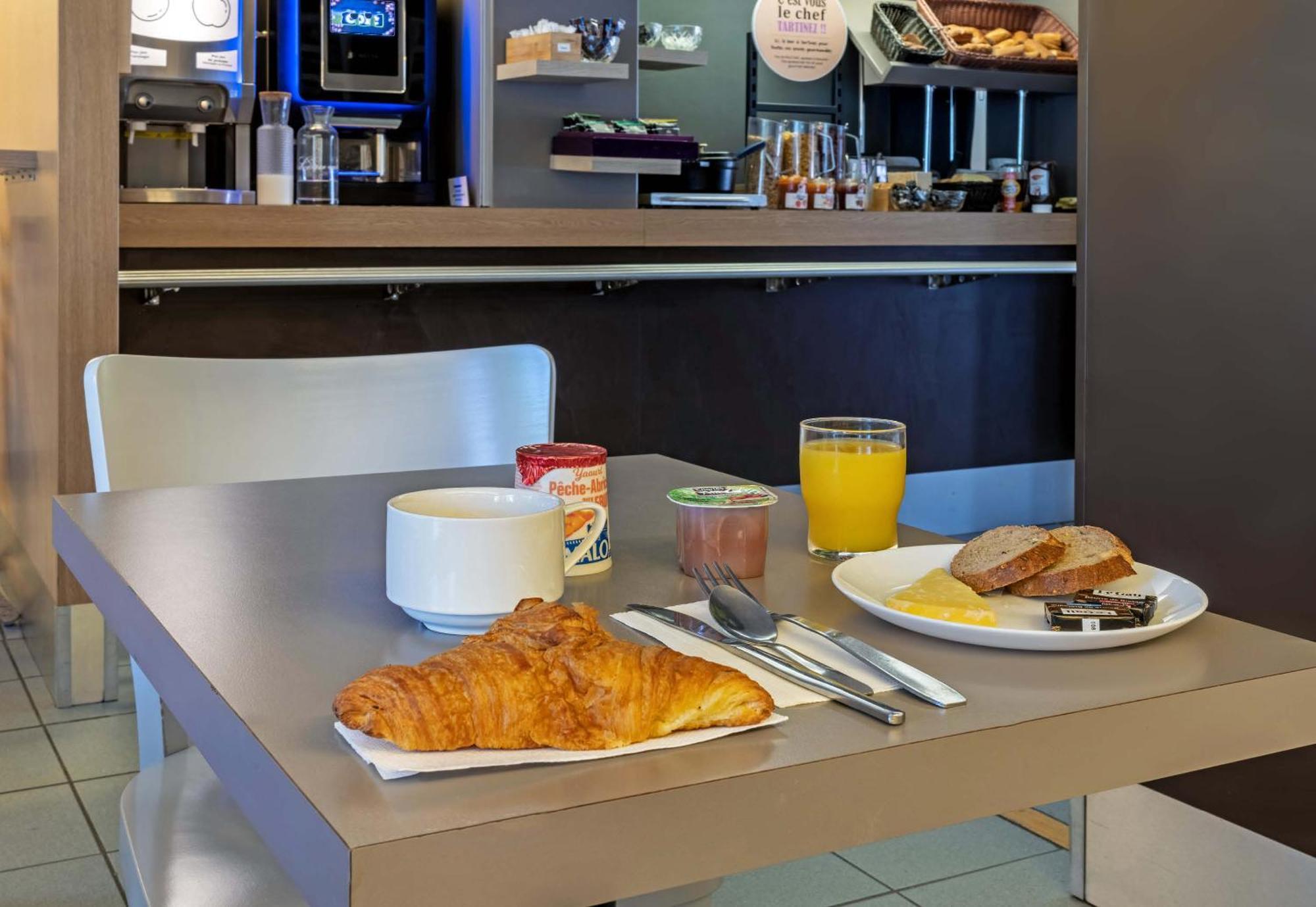 Saint-Martin-des-Champs  B&B Hotel Morlaix מראה חיצוני תמונה