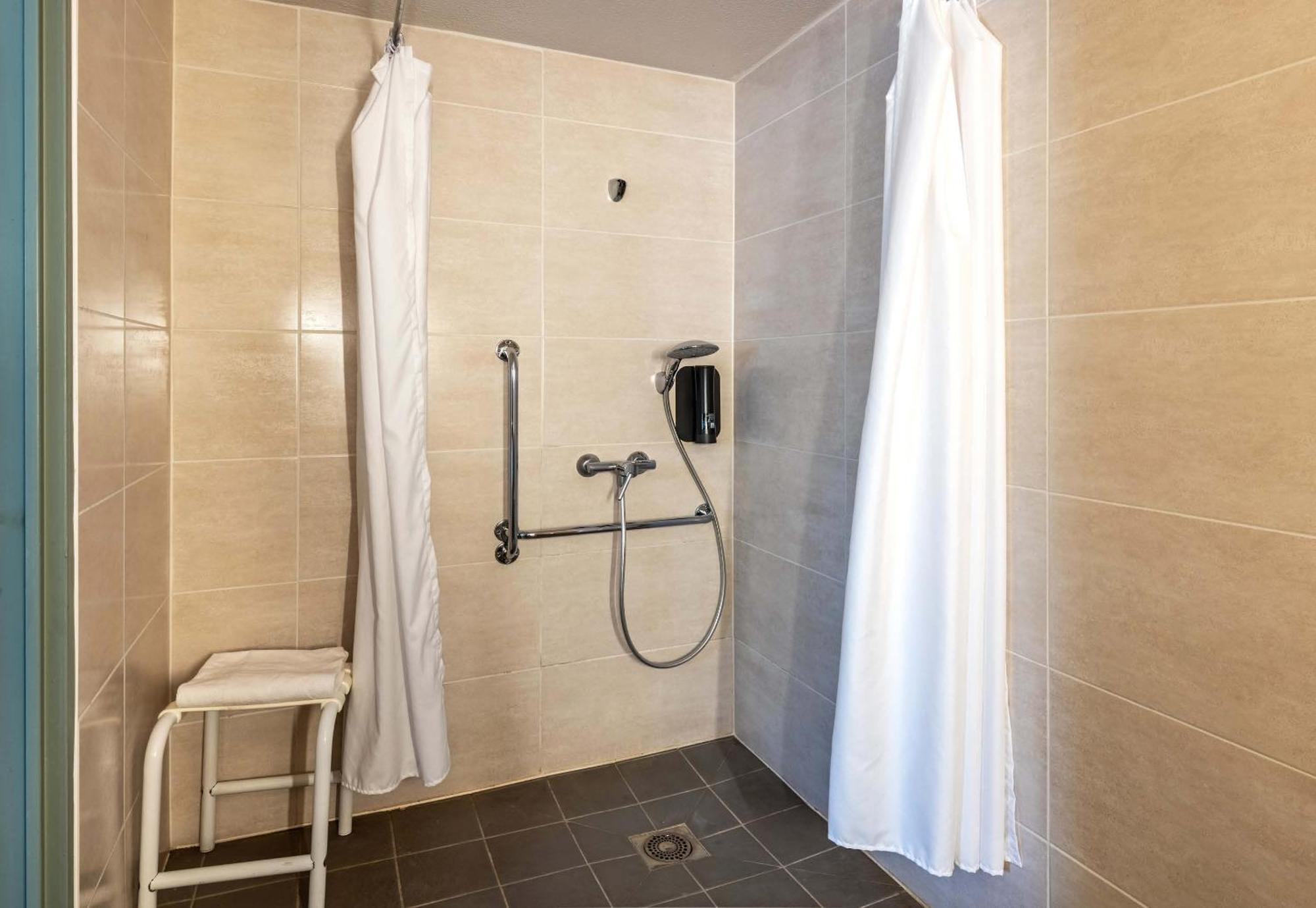 Saint-Martin-des-Champs  B&B Hotel Morlaix מראה חיצוני תמונה