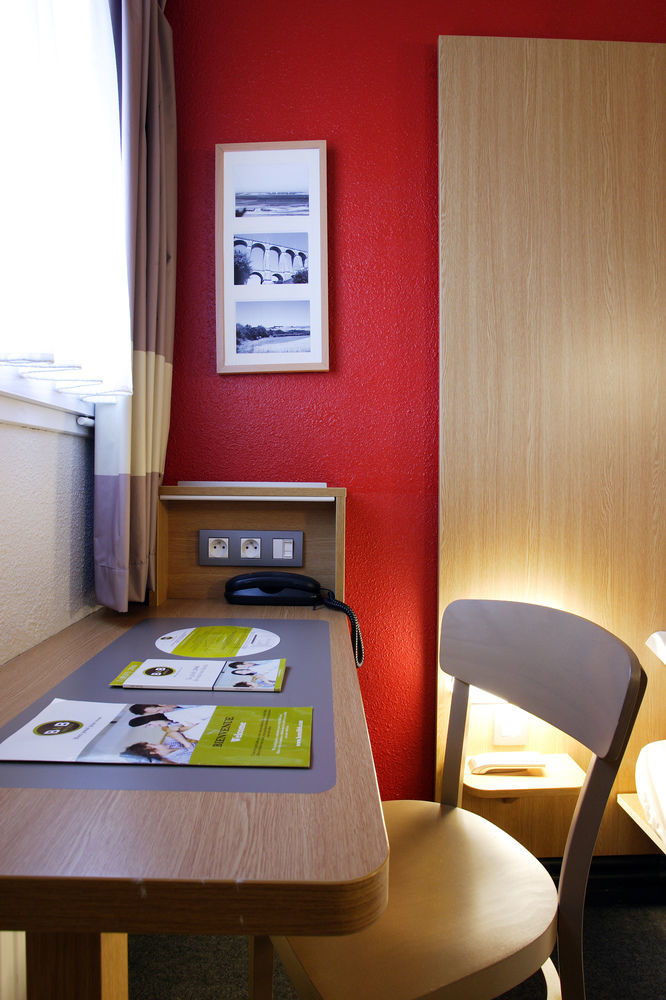 Saint-Martin-des-Champs  B&B Hotel Morlaix מראה חיצוני תמונה